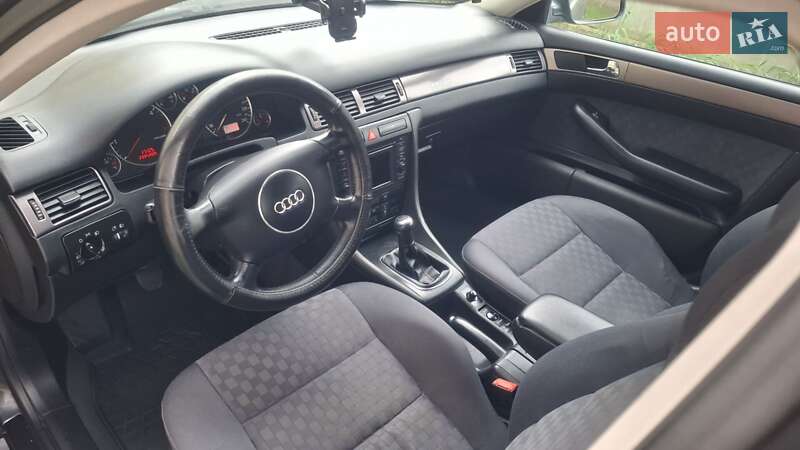 Универсал Audi A6 2003 в Хусте