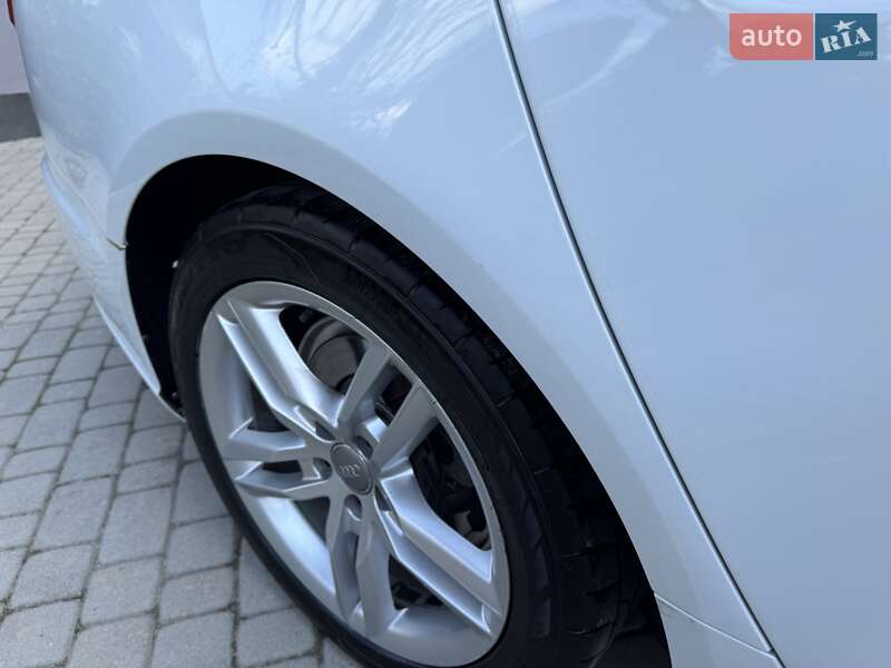 Седан Audi A6 2015 в Львові