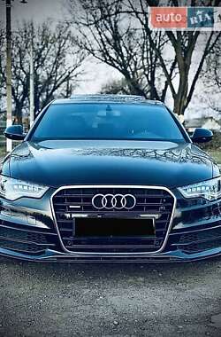 Седан Audi A6 2013 в 