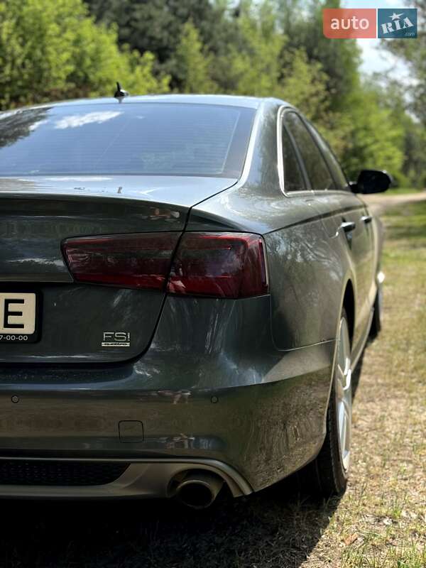 Седан Audi A6 2012 в Полтаве