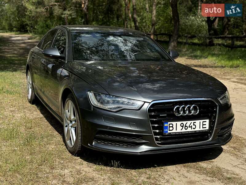 Седан Audi A6 2012 в Полтаве