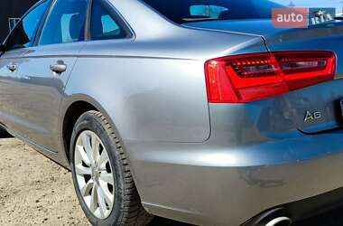 Седан Audi A6 2012 в 