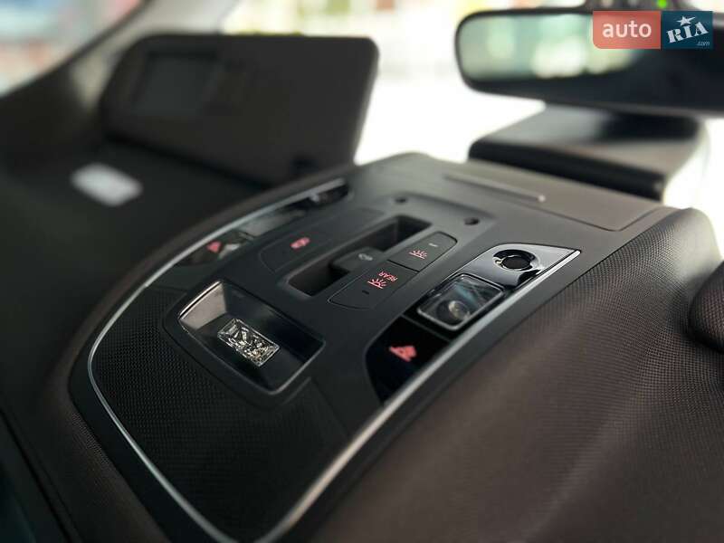 Седан Audi A6 2015 в Львове