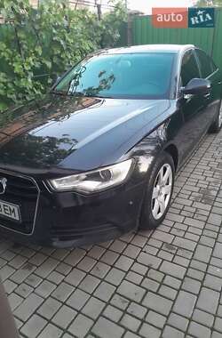 Седан Audi A6 2013 в 