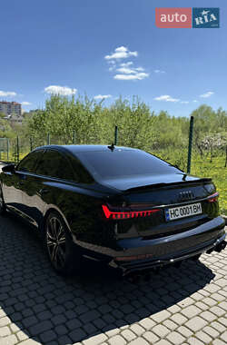 Седан Audi A6 2018 в 