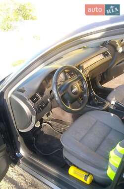 Универсал Audi A6 2001 в 