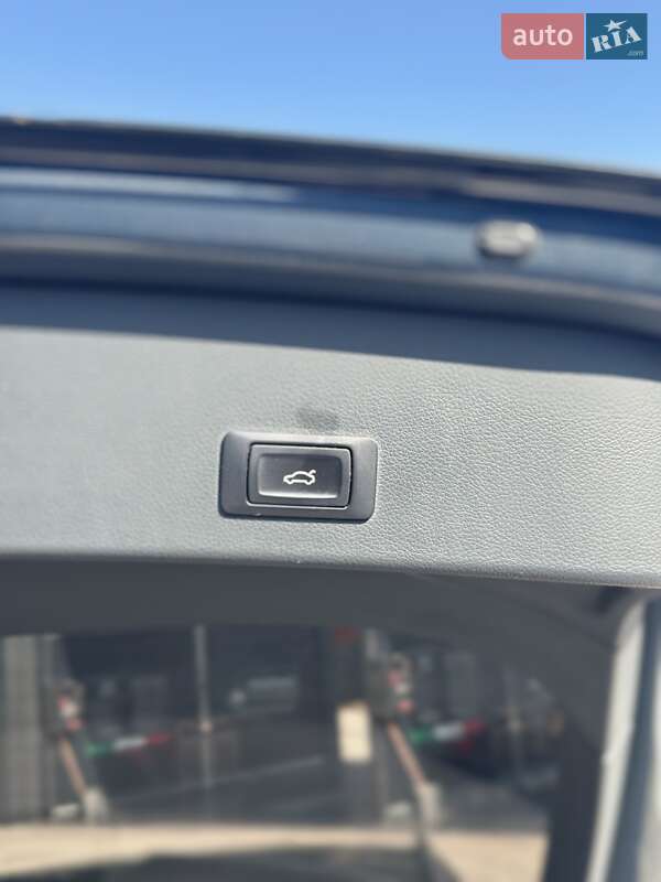 Универсал Audi A6 2015 в Луцке