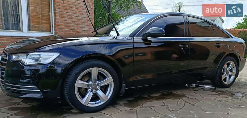 Седан Audi A6 2011 в Полтаве