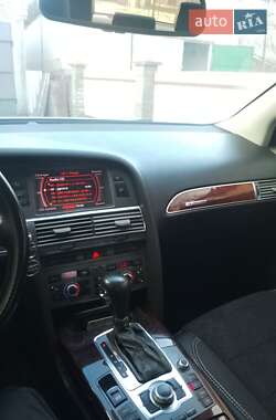 Седан Audi A6 2004 в 