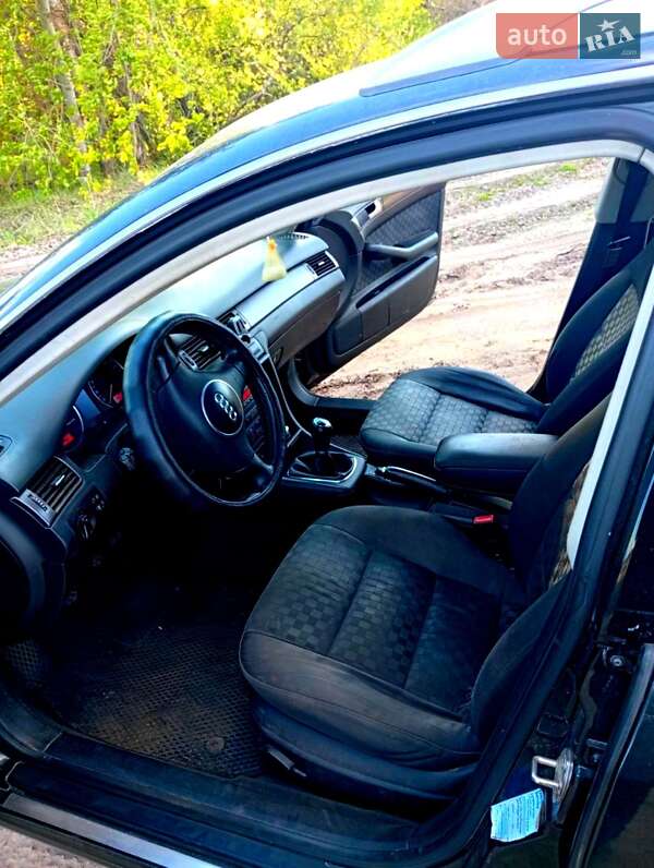 Универсал Audi A6 2004 в Глухове