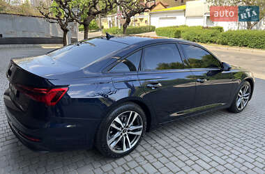 Седан Audi A6 2023 в 