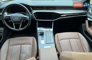 Седан Audi A6 2023 в 