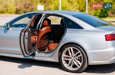 Седан Audi A6 2017 в 