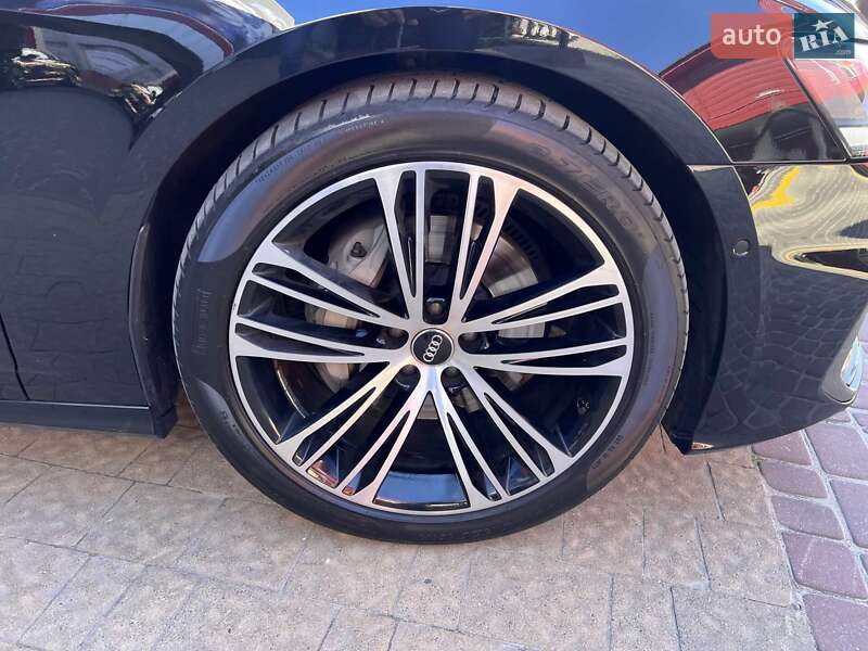 Седан Audi A6 2020 в Львові