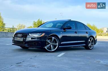 Седан Audi A6 2014 в 
