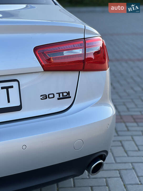 Седан Audi A6 2014 в Золочеві