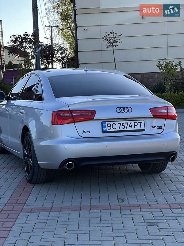 Седан Audi A6 2014 в Золочеві