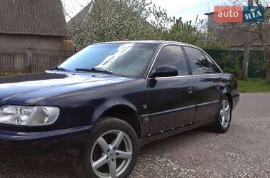 Седан Audi A6 1995 в 