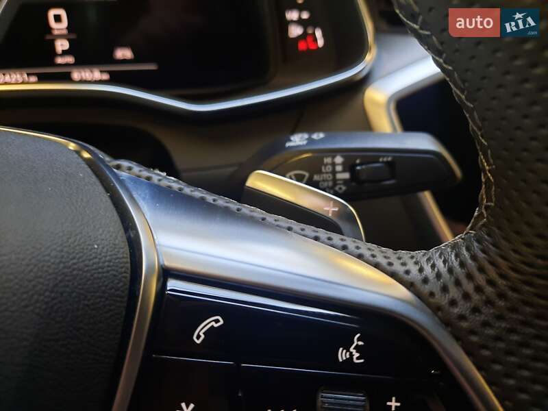 Седан Audi A6 2023 в Хмельницькому
