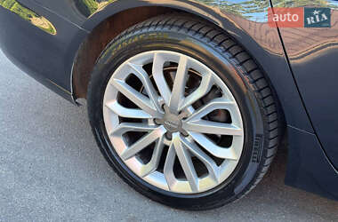 Седан Audi A6 2011 в 