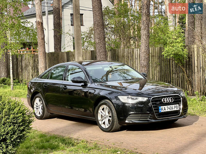 Седан Audi A6 2012 в Киеве