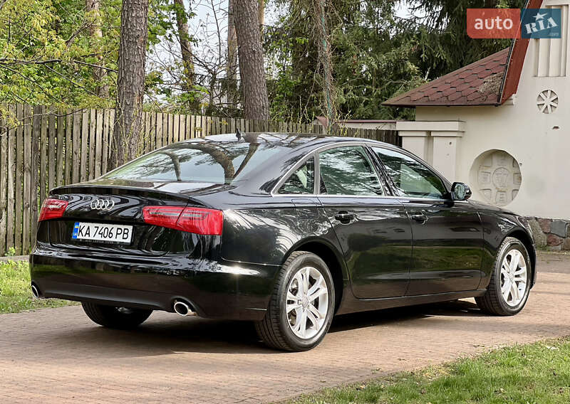 Седан Audi A6 2012 в Киеве