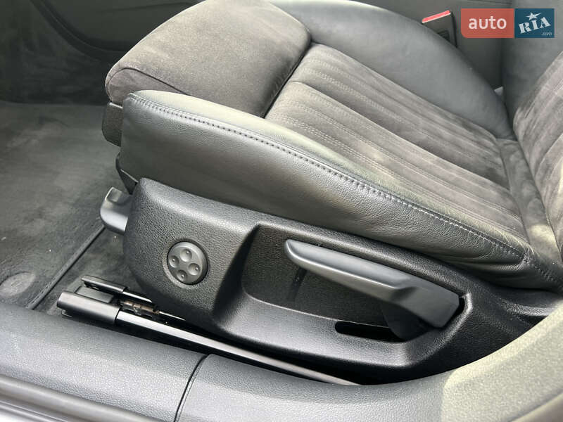 Седан Audi A6 2012 в Киеве