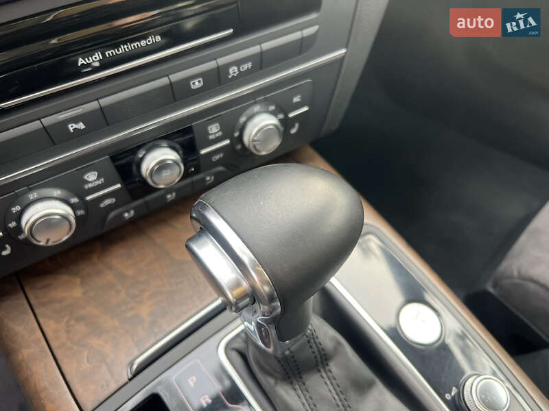 Седан Audi A6 2012 в Киеве