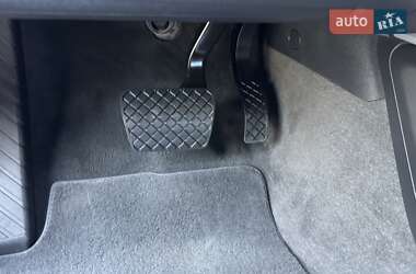 Седан Audi A6 2012 в 