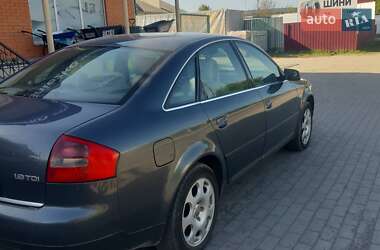 Седан Audi A6 2002 в 