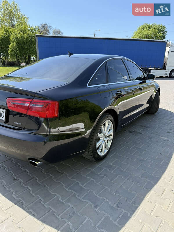 Седан Audi A6 2012 в Луцьку