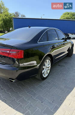 Седан Audi A6 2012 в 