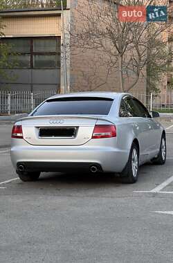 Седан Audi A6 2005 в 