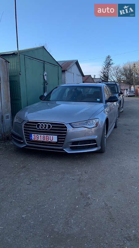 Седан Audi A6 2018 в 