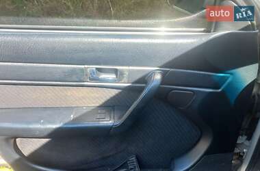 Седан Audi A6 1994 в 