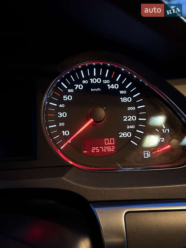 Седан Audi A6 2005 в Днепре