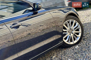Седан Audi A6 2012 в 
