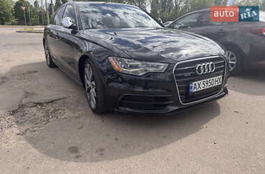 Седан Audi A6 2013 в 
