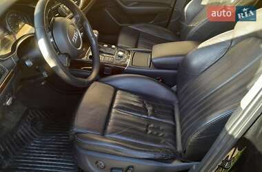 Седан Audi A6 2012 в 
