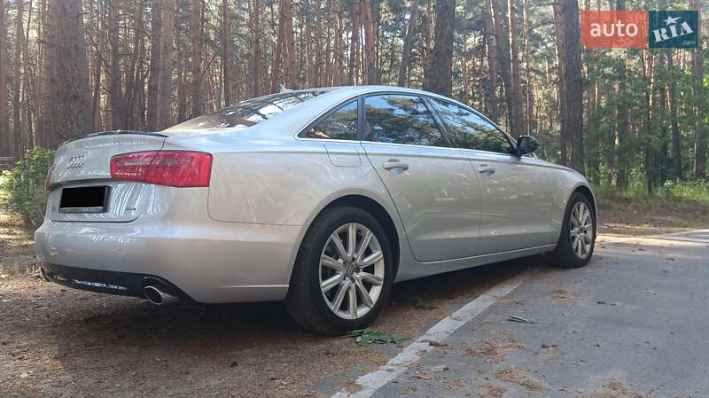 Седан Audi A6 2014 в Полтаве
