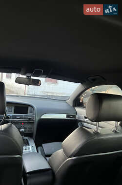 Седан Audi A6 2004 в 