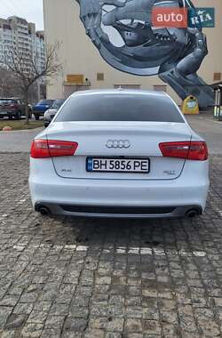 Седан Audi A6 2013 в 