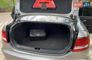 Седан Audi A6 2005 в 