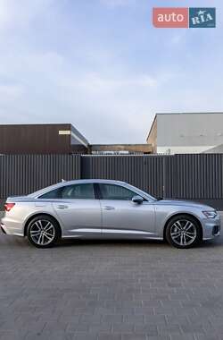 Седан Audi A6 2019 в 