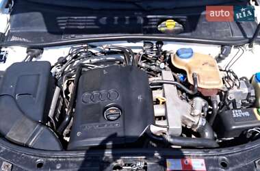 Седан Audi A6 1999 в 