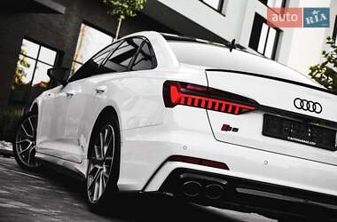 Седан Audi A6 2018 в 