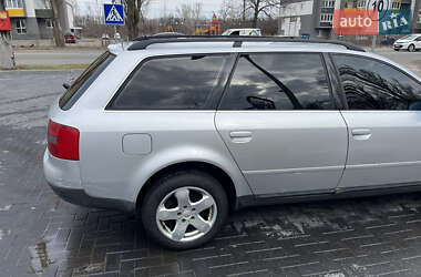 Універсал Audi A6 2000 в 
