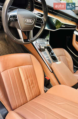 Седан Audi A6 2021 в 