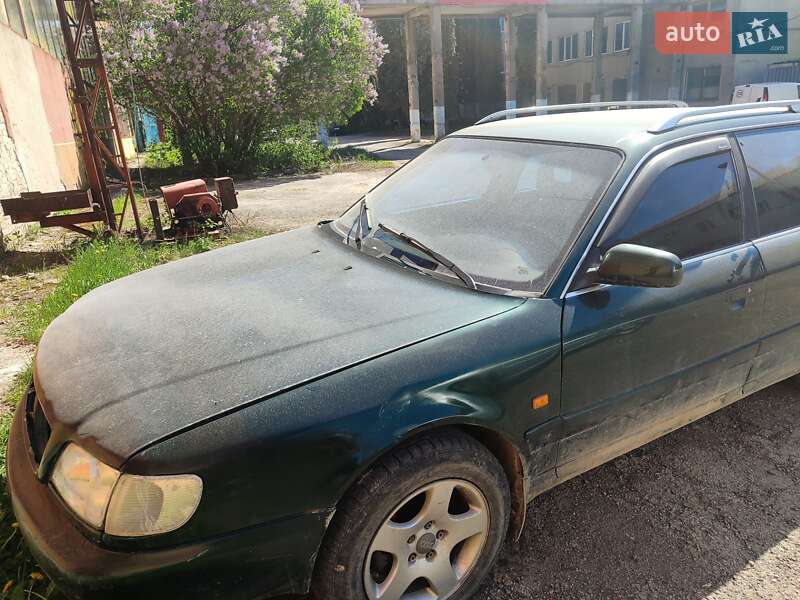 Универсал Audi A6 1996 в 