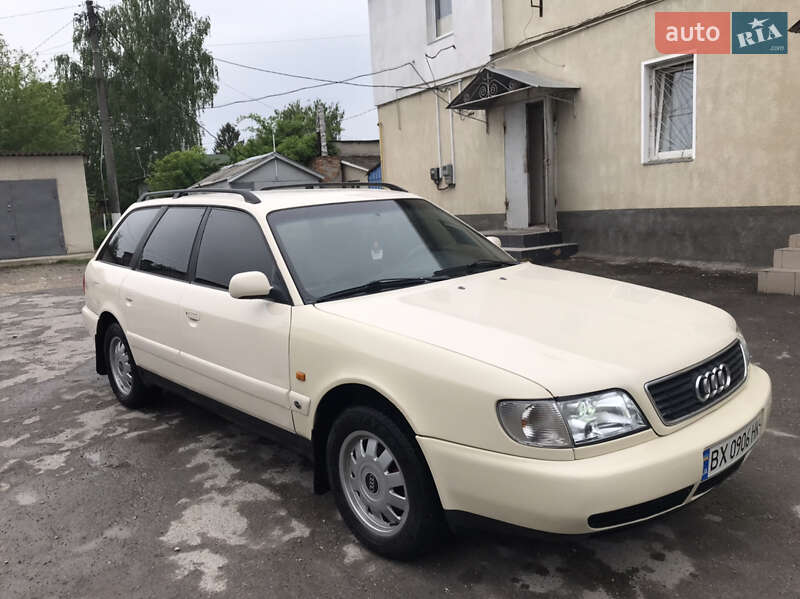 Універсал Audi A6 1995 в Волочиську